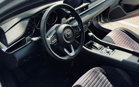 Mazda 6, 2019 год, 2 800 000 рублей, 20 фотография