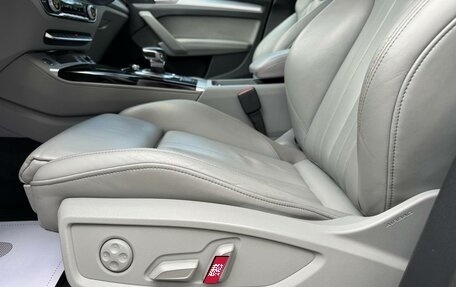 Audi Q5, 2021 год, 4 380 000 рублей, 17 фотография