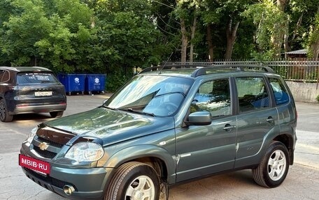Chevrolet Niva I рестайлинг, 2012 год, 639 000 рублей, 5 фотография