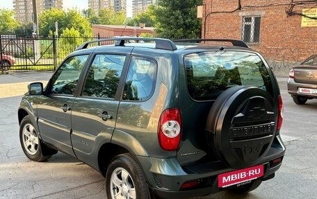 Chevrolet Niva I рестайлинг, 2012 год, 639 000 рублей, 7 фотография