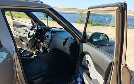 KIA Soul II рестайлинг, 2014 год, 1 175 000 рублей, 13 фотография