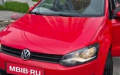 Volkswagen Polo VI (EU Market), 2011 год, 700 000 рублей, 1 фотография