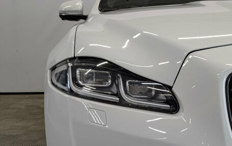 Jaguar XJ IV (X351), 2016 год, 3 650 000 рублей, 17 фотография