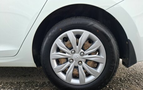 Hyundai Solaris II рестайлинг, 2017 год, 1 370 000 рублей, 14 фотография