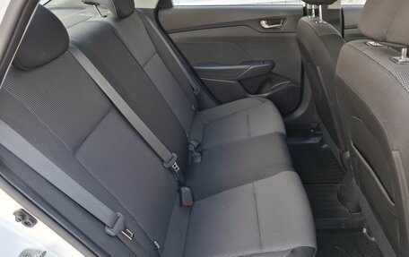 Hyundai Solaris II рестайлинг, 2017 год, 1 370 000 рублей, 12 фотография