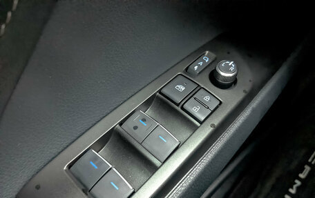 Toyota Camry, 2021 год, 3 200 000 рублей, 28 фотография