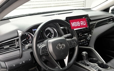 Toyota Camry, 2021 год, 3 200 000 рублей, 15 фотография