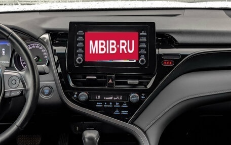 Toyota Camry, 2021 год, 3 200 000 рублей, 30 фотография