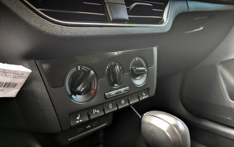 Volkswagen Polo VI (EU Market), 2022 год, 1 635 000 рублей, 28 фотография