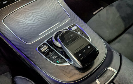 Mercedes-Benz E-Класс, 2020 год, 3 650 000 рублей, 21 фотография