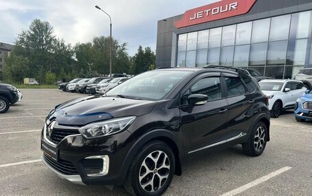Renault Kaptur I рестайлинг, 2016 год, 1 395 000 рублей, 2 фотография