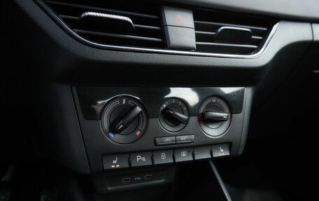 Volkswagen Polo VI (EU Market), 2022 год, 1 758 000 рублей, 10 фотография