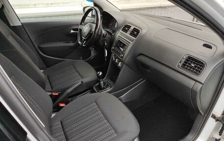 Volkswagen Polo VI (EU Market), 2019 год, 950 000 рублей, 9 фотография