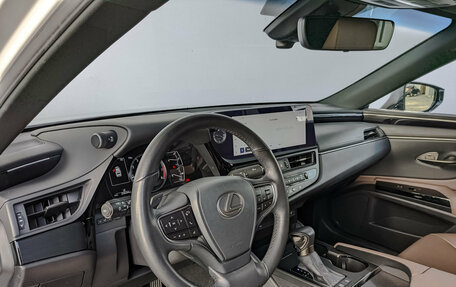 Lexus ES VII, 2023 год, 4 475 000 рублей, 13 фотография