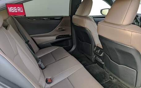 Lexus ES VII, 2023 год, 4 475 000 рублей, 18 фотография