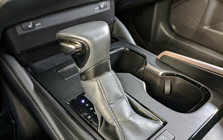 Lexus ES VII, 2023 год, 4 475 000 рублей, 29 фотография