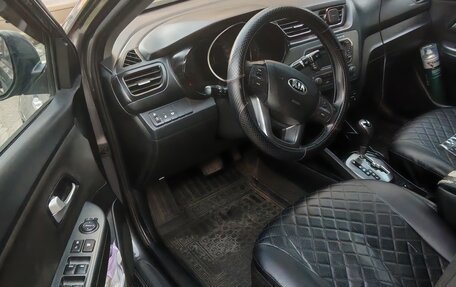KIA Rio III рестайлинг, 2013 год, 830 000 рублей, 9 фотография