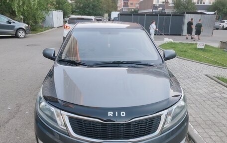 KIA Rio III рестайлинг, 2013 год, 830 000 рублей, 2 фотография