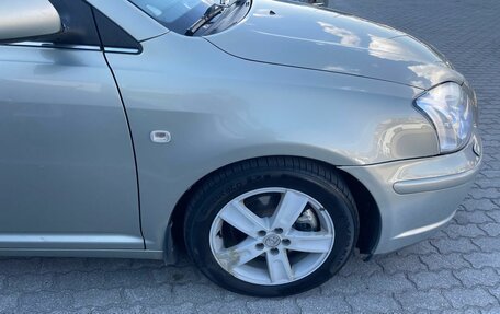 Toyota Avensis III рестайлинг, 2006 год, 671 000 рублей, 5 фотография
