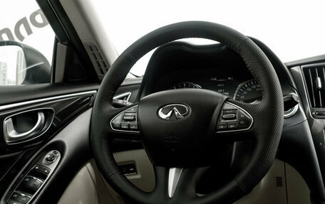 Infiniti Q50 I рестайлинг, 2014 год, 1 820 000 рублей, 18 фотография