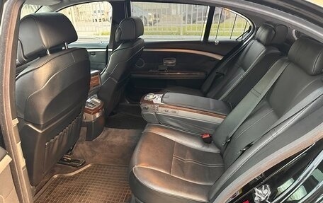 BMW 7 серия, 2005 год, 570 000 рублей, 20 фотография