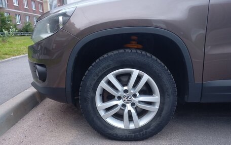 Volkswagen Tiguan I, 2015 год, 1 050 000 рублей, 2 фотография