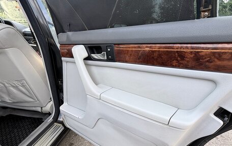 BMW 7 серия, 1993 год, 1 670 000 рублей, 20 фотография