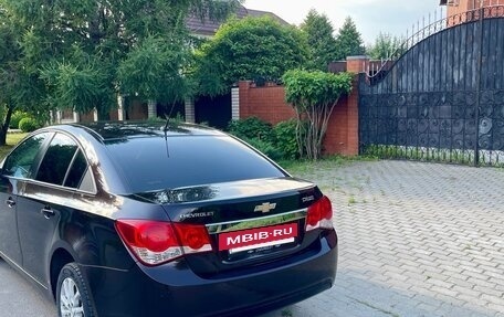 Chevrolet Cruze II, 2013 год, 700 000 рублей, 3 фотография