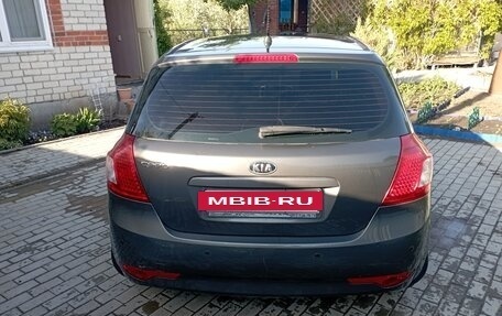KIA cee'd I рестайлинг, 2011 год, 820 000 рублей, 2 фотография