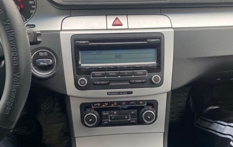 Volkswagen Passat B6, 2010 год, 640 000 рублей, 2 фотография