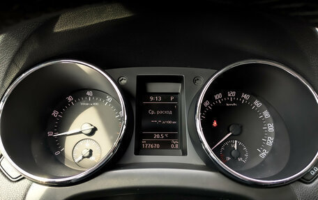 Skoda Yeti I рестайлинг, 2015 год, 1 270 000 рублей, 13 фотография