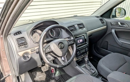 Skoda Yeti I рестайлинг, 2015 год, 1 270 000 рублей, 16 фотография