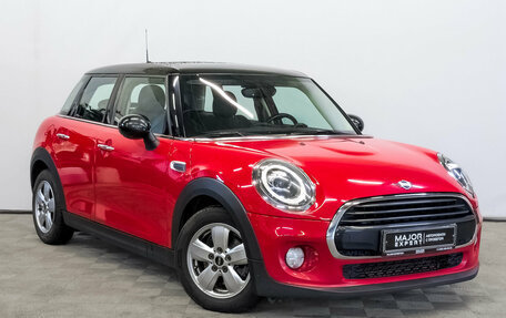 MINI Hatch, 2019 год, 1 850 000 рублей, 3 фотография
