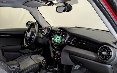 MINI Hatch, 2019 год, 1 850 000 рублей, 10 фотография