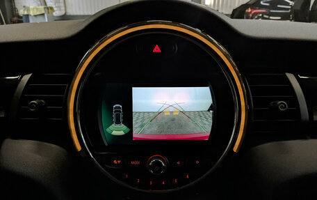MINI Hatch, 2019 год, 1 850 000 рублей, 24 фотография