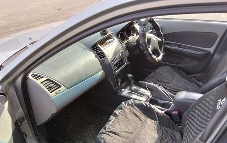 Nissan Wingroad III, 2002 год, 120 000 рублей, 1 фотография