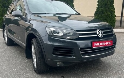 Volkswagen Touareg III, 2011 год, 1 470 000 рублей, 1 фотография