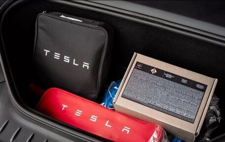 Tesla Model S I, 2023 год, 12 700 000 рублей, 4 фотография