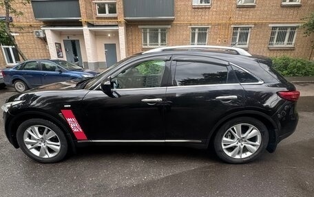 Infiniti FX II, 2013 год, 2 300 000 рублей, 4 фотография
