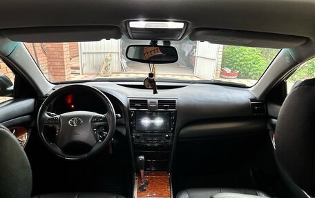 Toyota Camry, 2008 год, 1 150 000 рублей, 19 фотография
