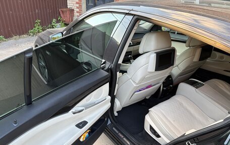 BMW 5 серия, 2009 год, 1 700 000 рублей, 13 фотография