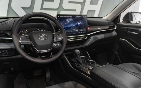 Toyota Highlander, 2026 год, 5 849 000 рублей, 13 фотография