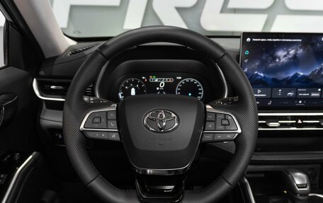 Toyota Highlander, 2026 год, 5 849 000 рублей, 15 фотография