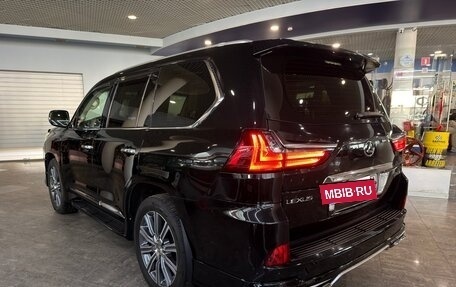 Lexus LX III, 2017 год, 7 450 000 рублей, 5 фотография