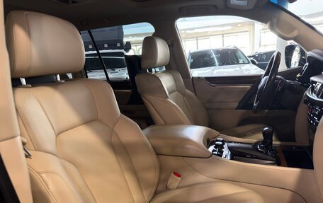 Lexus LX III, 2017 год, 7 450 000 рублей, 20 фотография