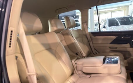 Lexus LX III, 2017 год, 7 450 000 рублей, 29 фотография