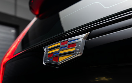 Cadillac Escalade V, 2022 год, 10 750 000 рублей, 14 фотография