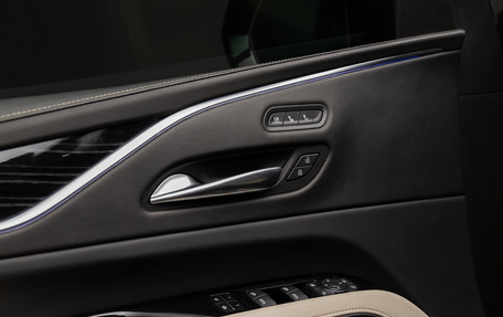 Cadillac Escalade V, 2022 год, 10 750 000 рублей, 22 фотография