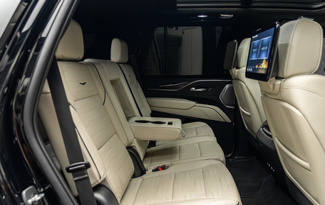 Cadillac Escalade V, 2022 год, 10 750 000 рублей, 34 фотография