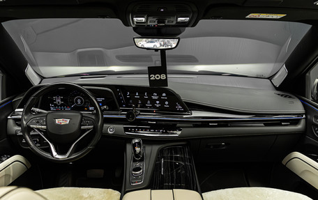 Cadillac Escalade V, 2022 год, 10 750 000 рублей, 31 фотография